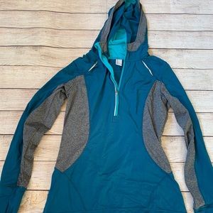 Athletic workout/running jacket